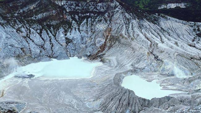 tentang-tangkuban-perahu